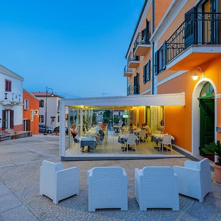 סנטה טרזה גאיורה Hotel Marinaro מראה חיצוני תמונה